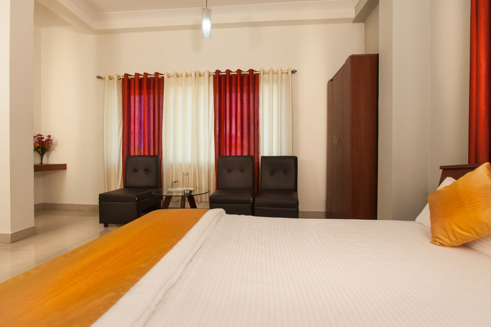Hotel Oyo Omr Karapakkam 3*