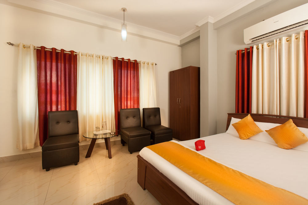 Hotel Oyo Omr Karapakkam 3*
